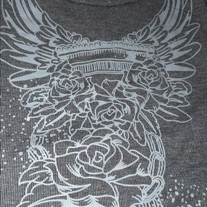 Ribbed, short sleeve designed T-shirt, NWOT SZ small gray, in original package